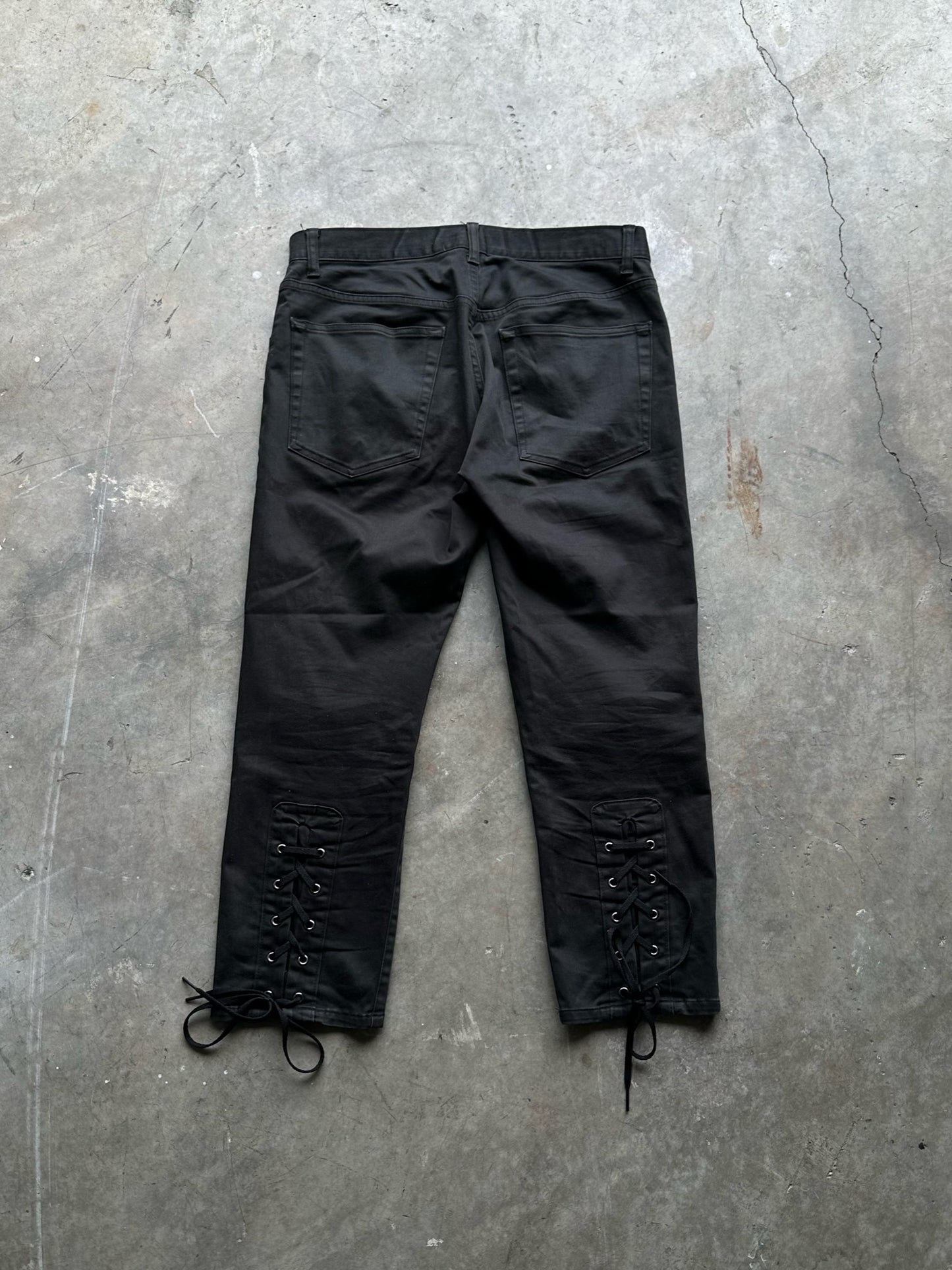 Undercover 2007 Cropped Backlace Pants